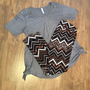 Small Grey textured Lularoe Perfect T